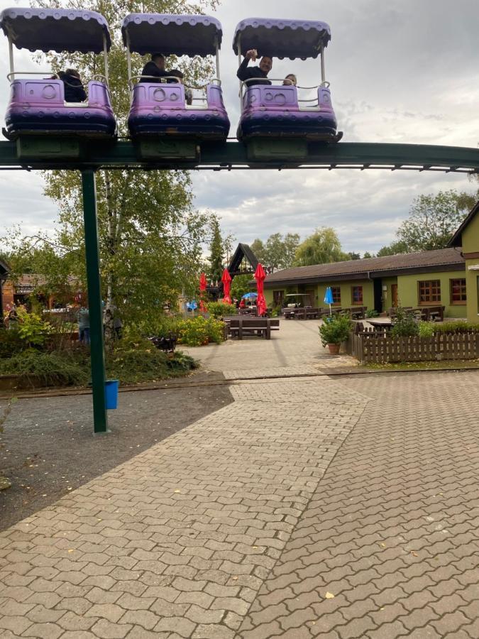 Fewo Im Reit- Und Ponyparadies Roos Halle  Exteriör bild